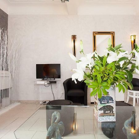 90 Rue Meynadier Cannes Exterior photo