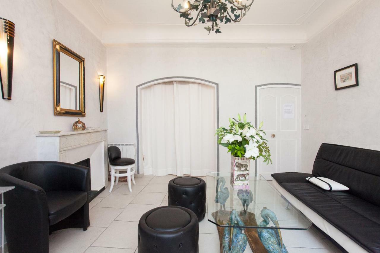 90 Rue Meynadier Cannes Exterior photo